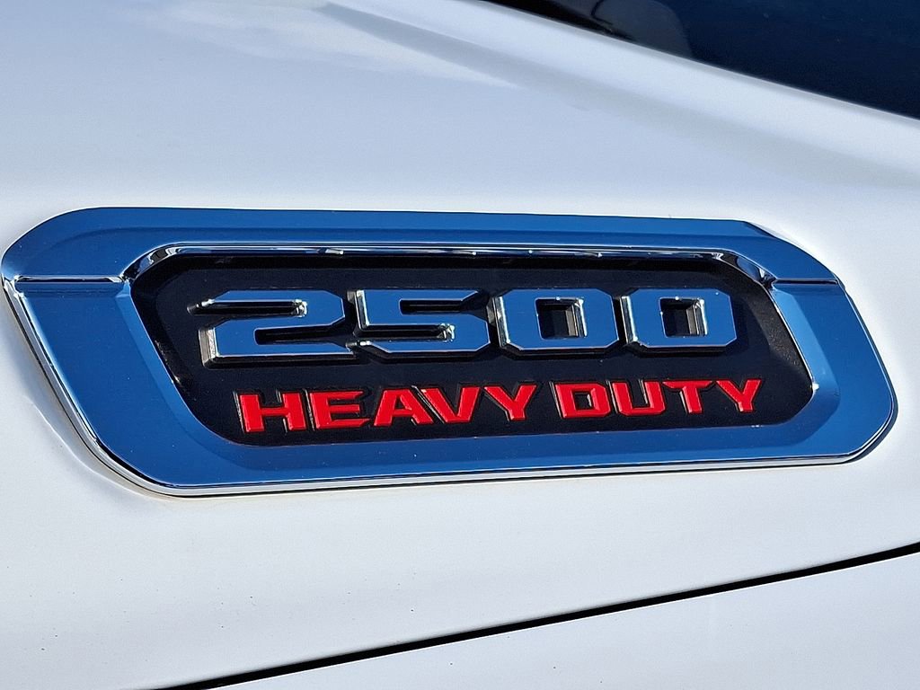 Used 2022 RAM 2500 Tradesman w/ Chrome Appearance Group image 31