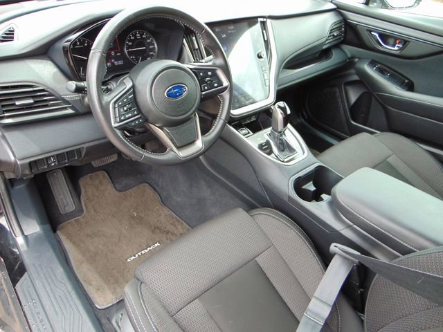 Certified 2025 Subaru Outback Premium AWD/4WD image 11