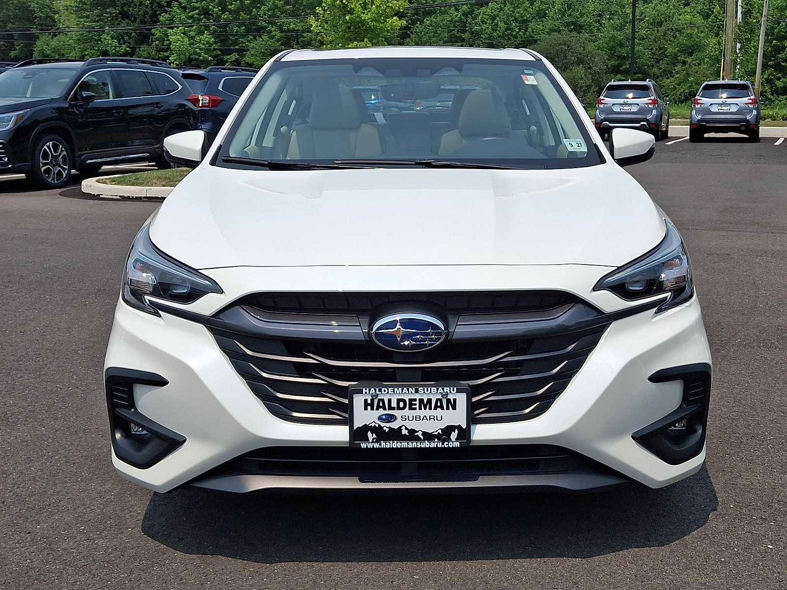 Used 2023 Subaru Legacy Limited AWD/4WD image 2