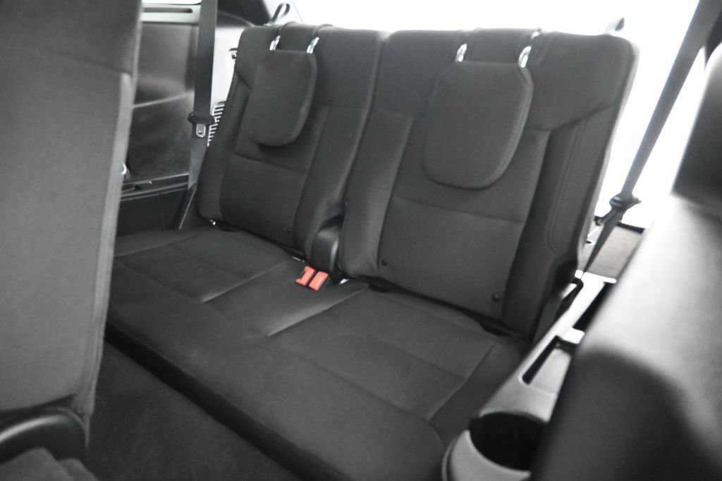 Certified 2023 Ford Explorer XLT RWD image 24