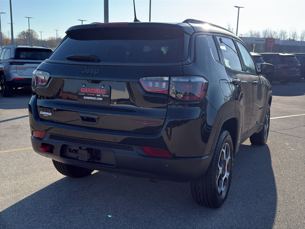 Used 2022 Jeep Compass Trailhawk w/ Sun and Sound Group image 5