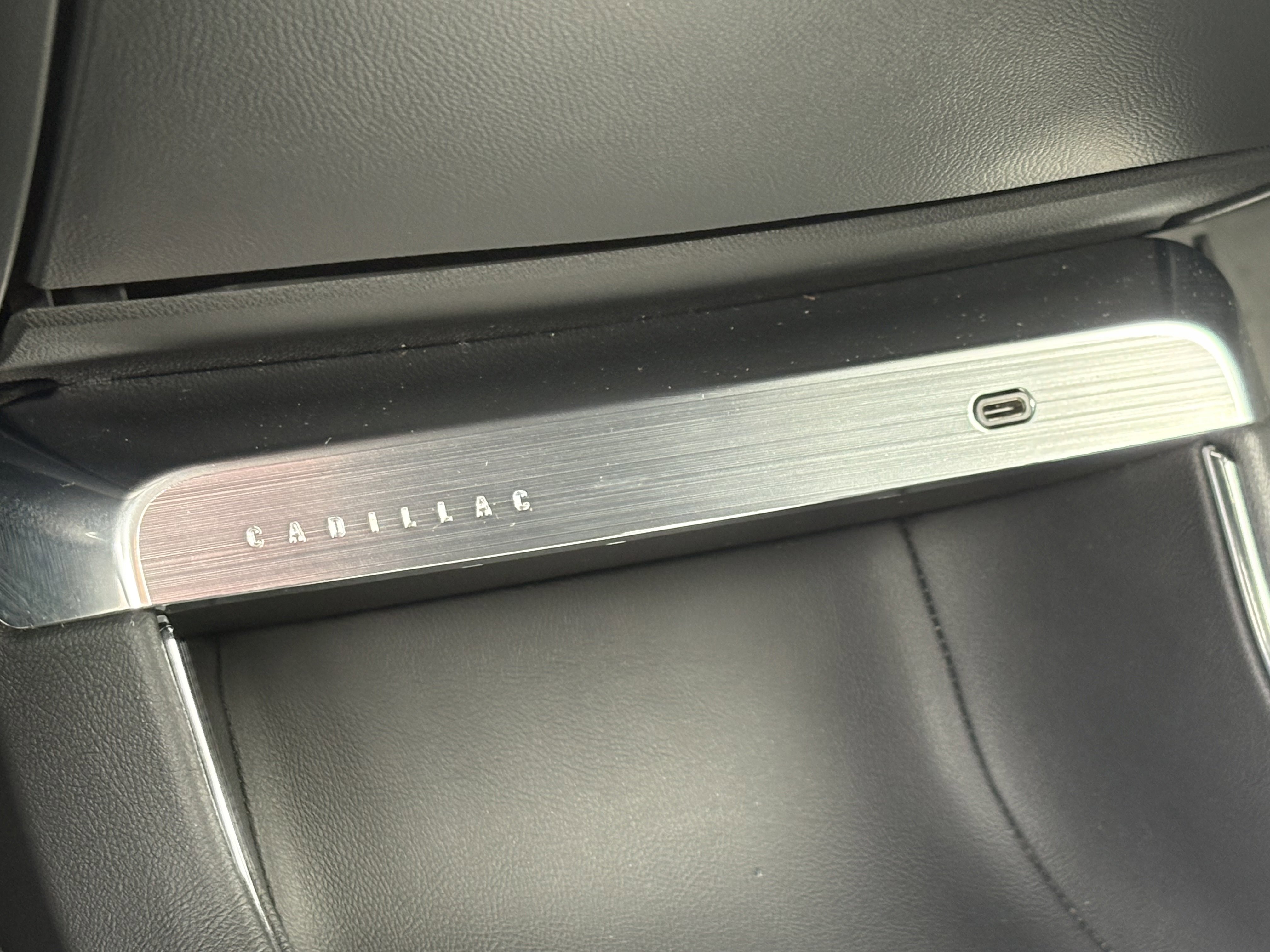 Used 2024 Cadillac Lyriq Luxury w/ LPO, Floor Liner Package AWD/4WD image 28