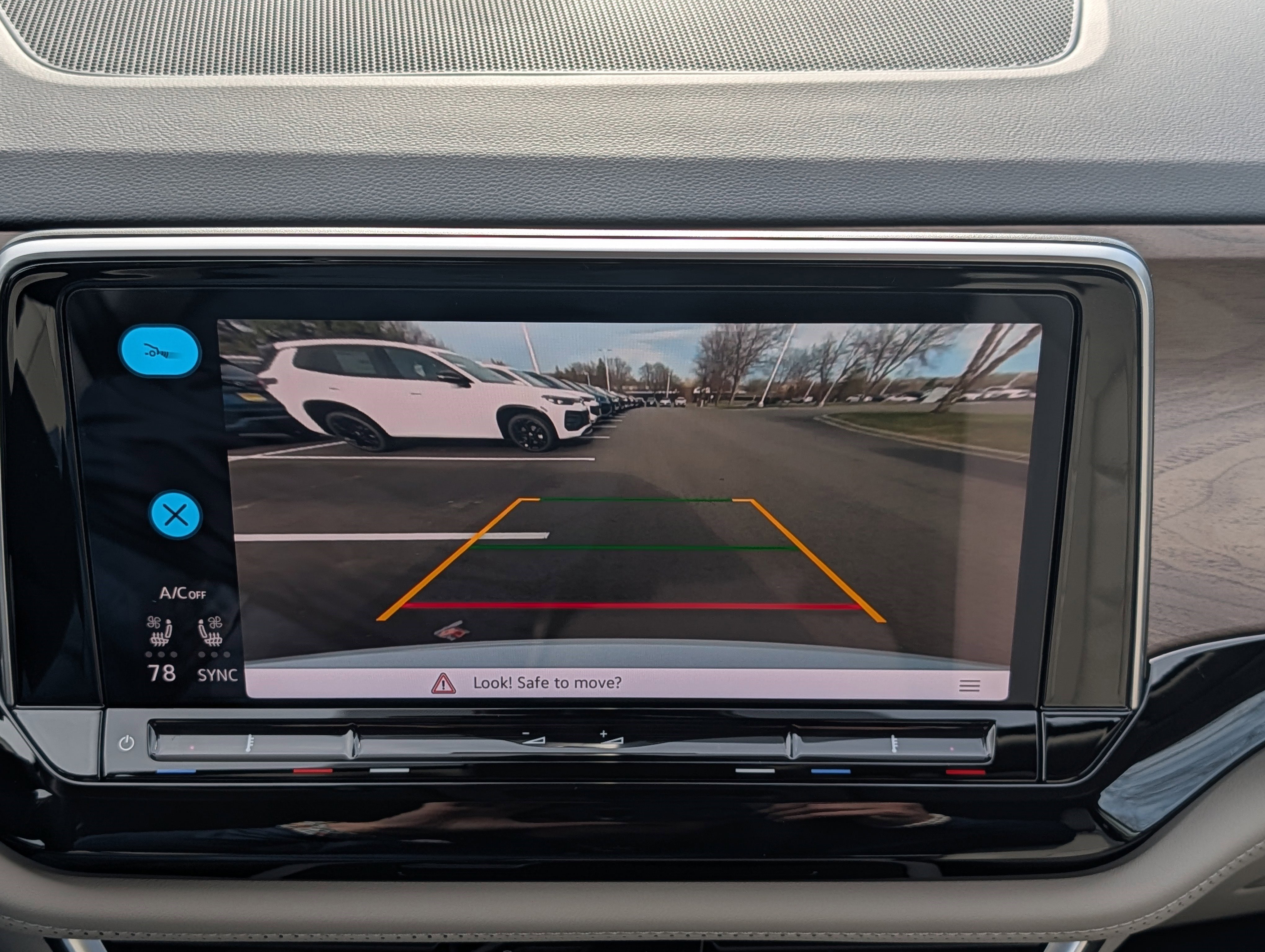 New 2026 Volkswagen Atlas SE AWD/4WD image 12