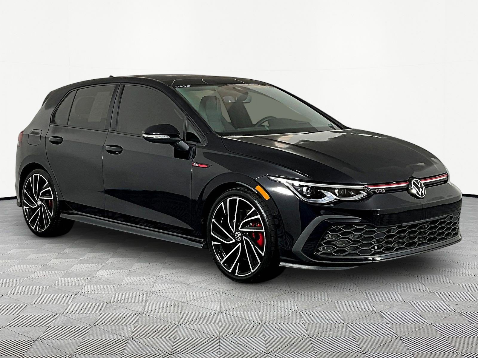 Used 2023 Volkswagen GTI Autobahn FWD image 3