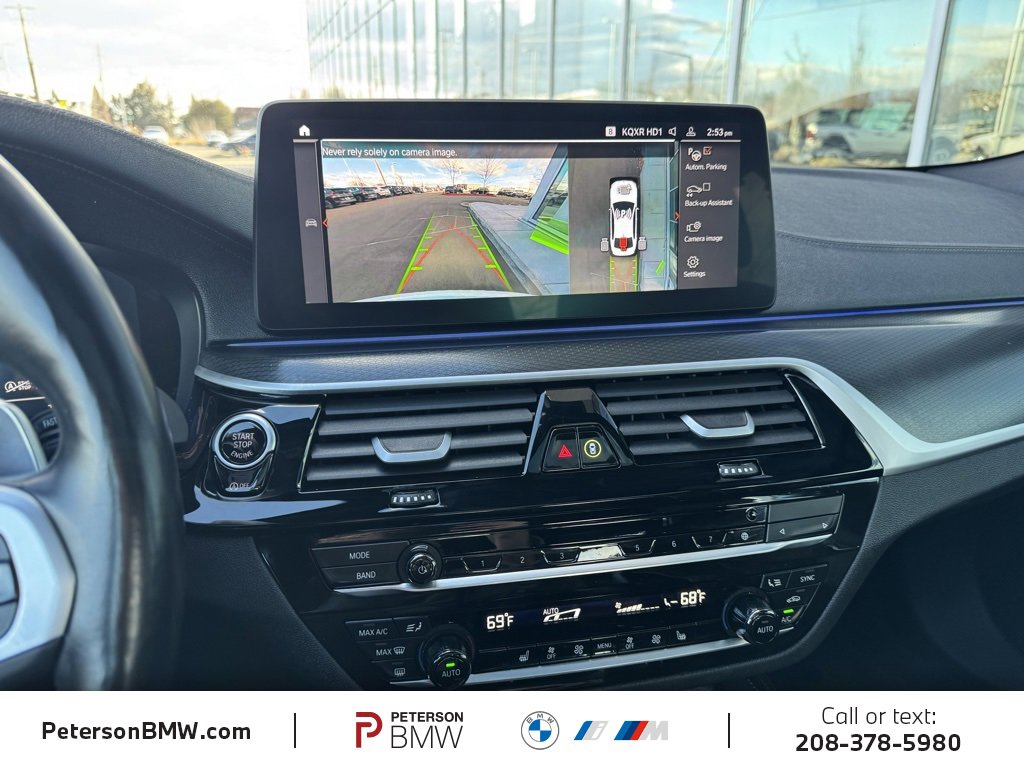 Used 2023 BMW M550i xDrive w/ Executive Package image 29