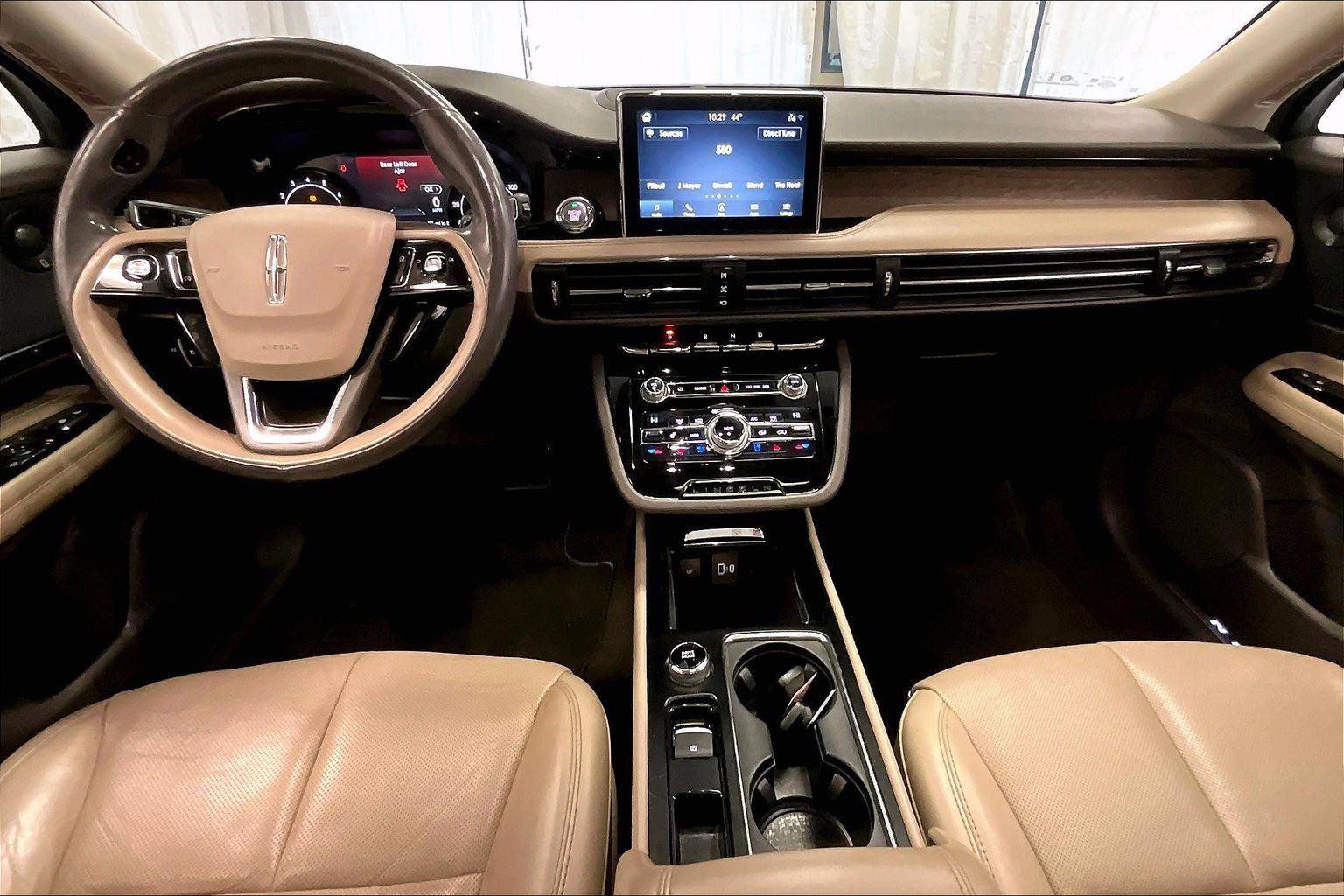 Used 2020 Lincoln Corsair Reserve w/ Elements Package image 14