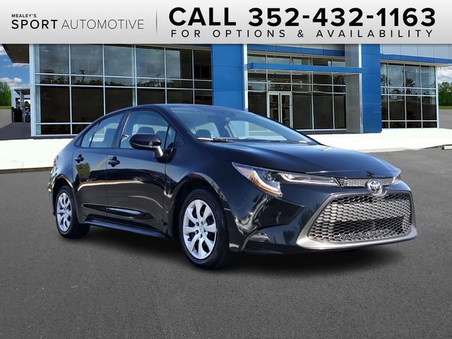 Used 2022 Toyota Corolla LE image 1