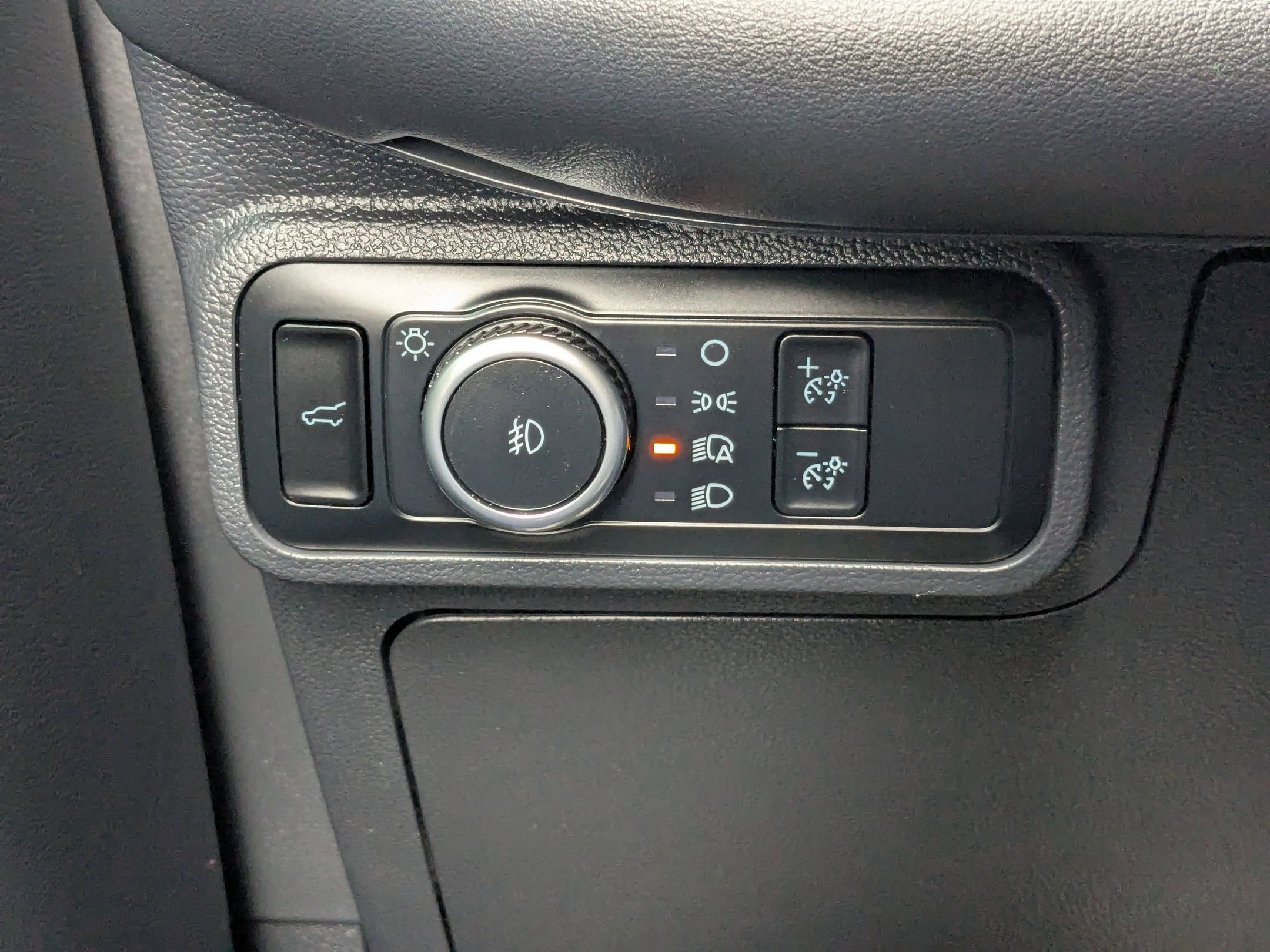 Used 2025 Ford Explorer ST image 20