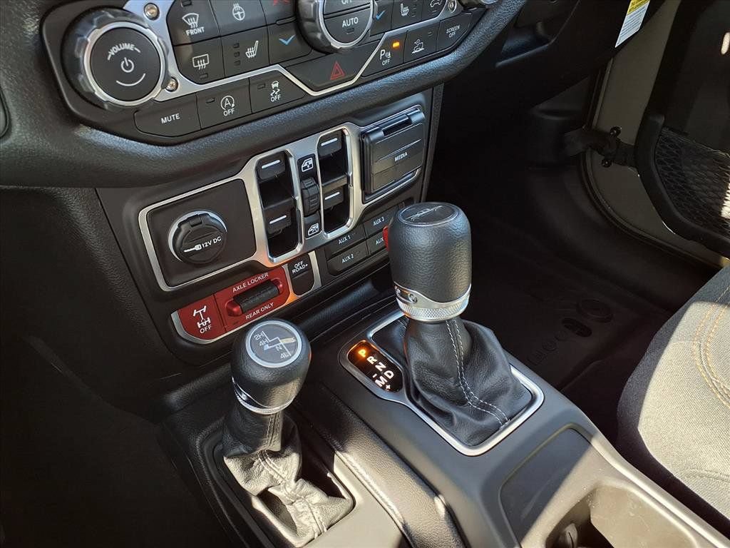 New 2026 Jeep Gladiator Sport AWD/4WD image 15