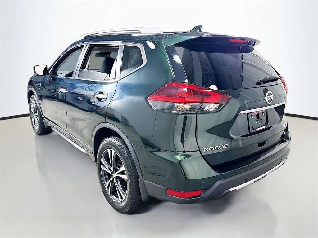 Used 2019 Nissan Rogue SV w/ Premium Package image 6