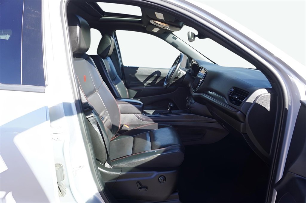 Used 2023 Dodge Durango GT image 10