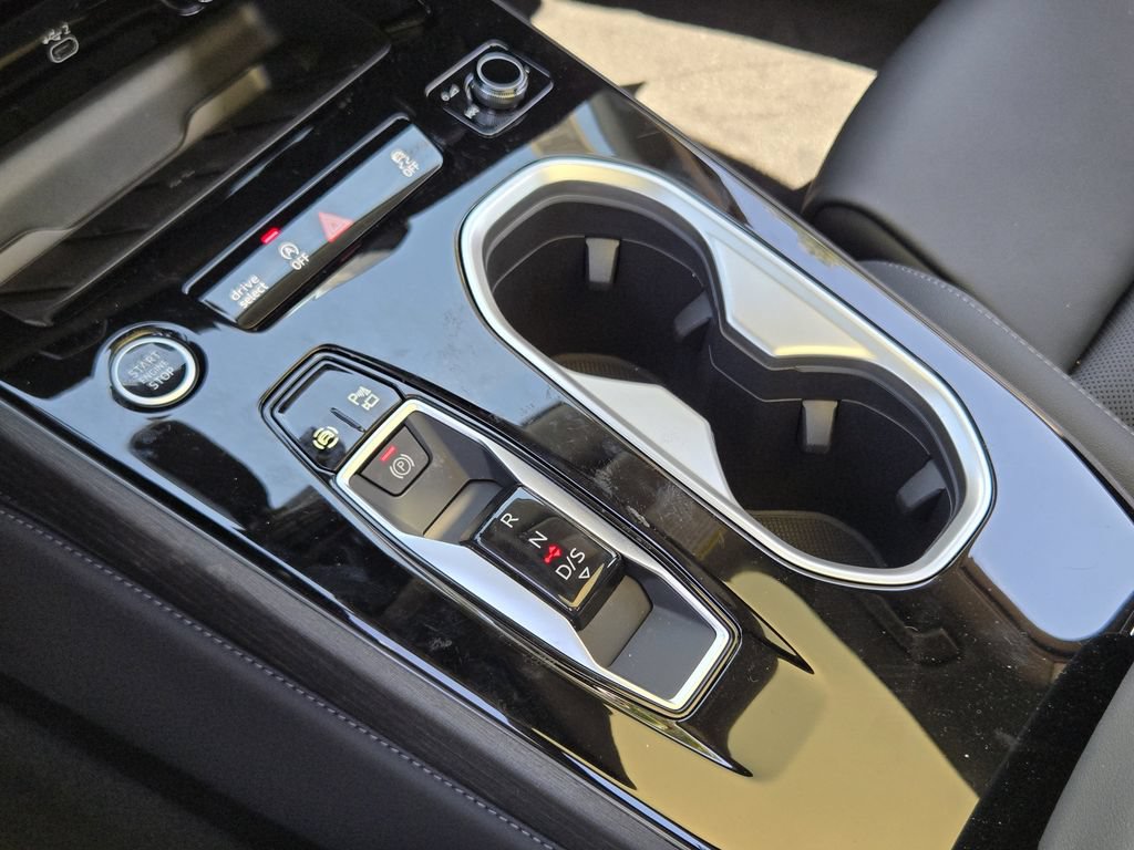 New 2026 Audi A6 Premium Plus AWD/4WD image 25