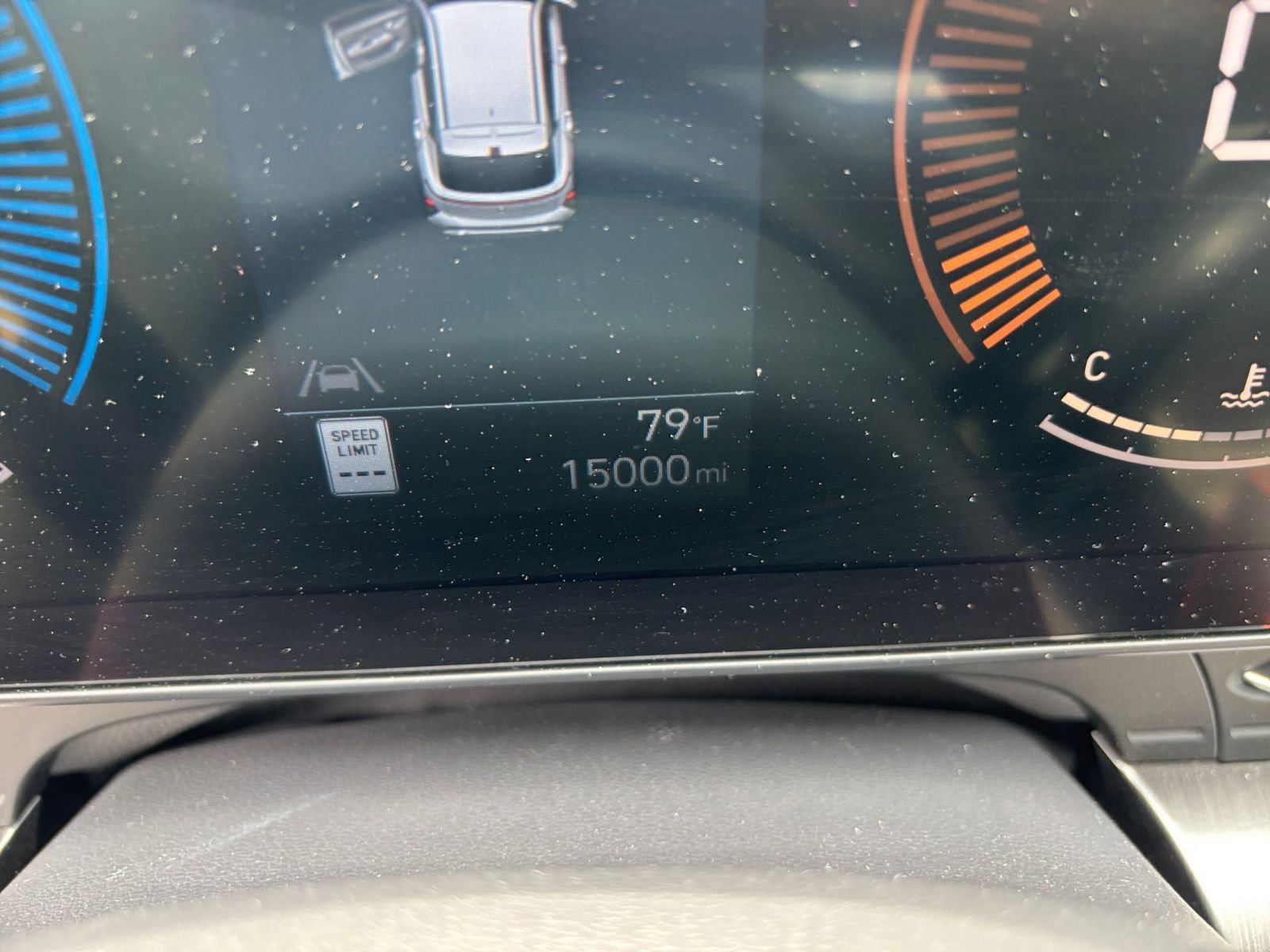 Used 2025 Hyundai Kona SEL FWD image 40