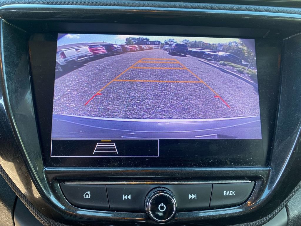 Used 2023 Chevrolet TrailBlazer LT w/ Sun and Liftgate Package image 21