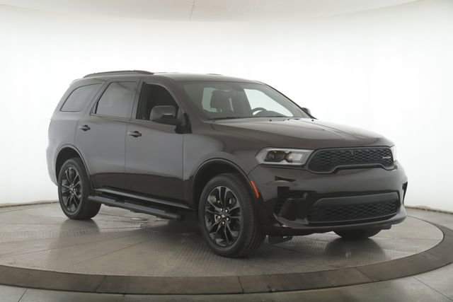 Used 2025 Dodge Durango GT w/ Blacktop Package AWD/4WD image 2