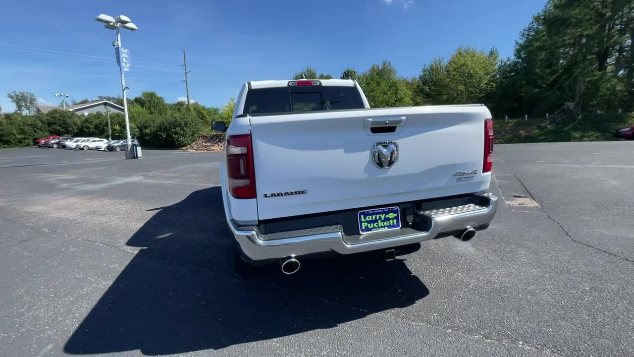Used 2022 RAM 1500 Laramie AWD/4WD image 7
