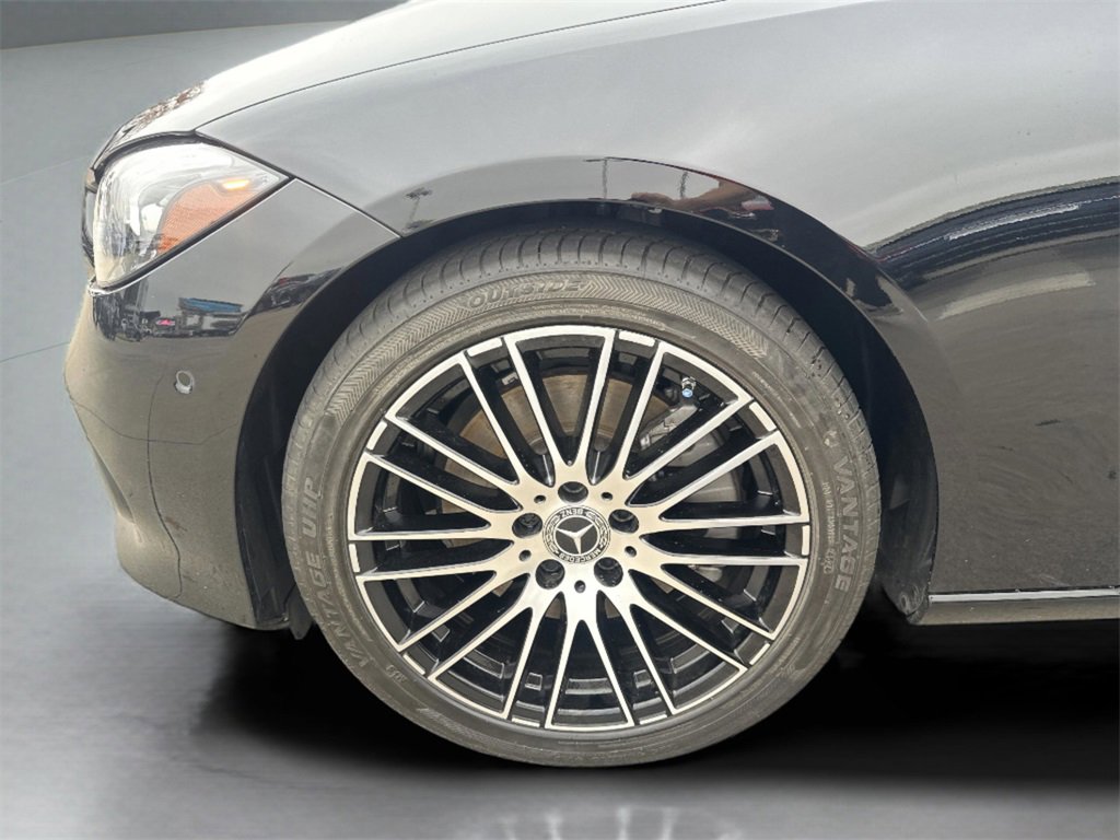 Used 2024 Mercedes-Benz C 300 Sedan image 25