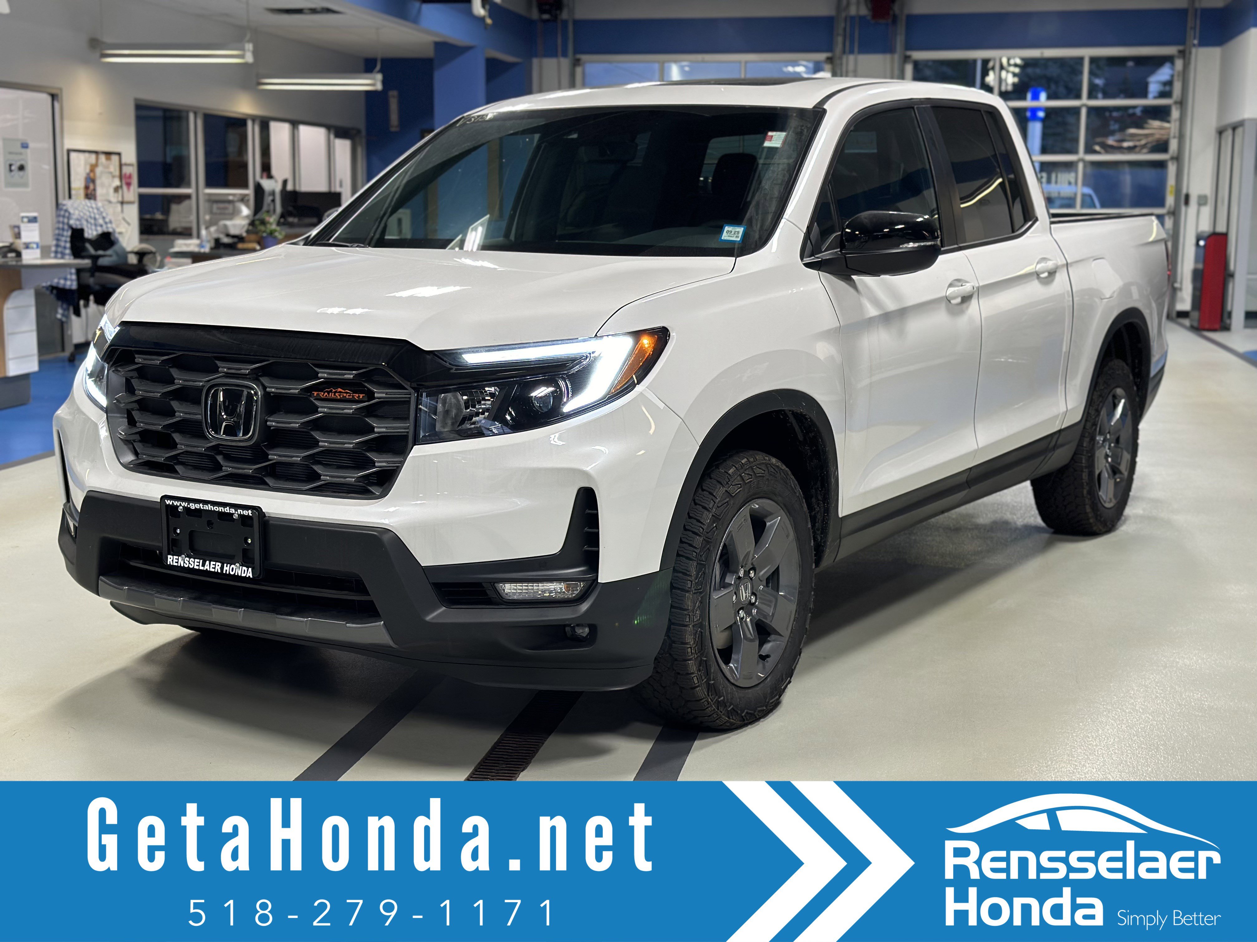 New 2025 Honda Ridgeline TrailSport+