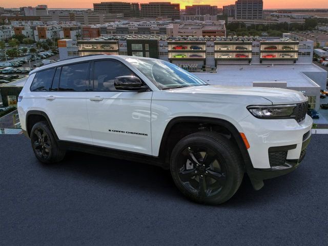 New 2025 Jeep Grand Cherokee L Altitude