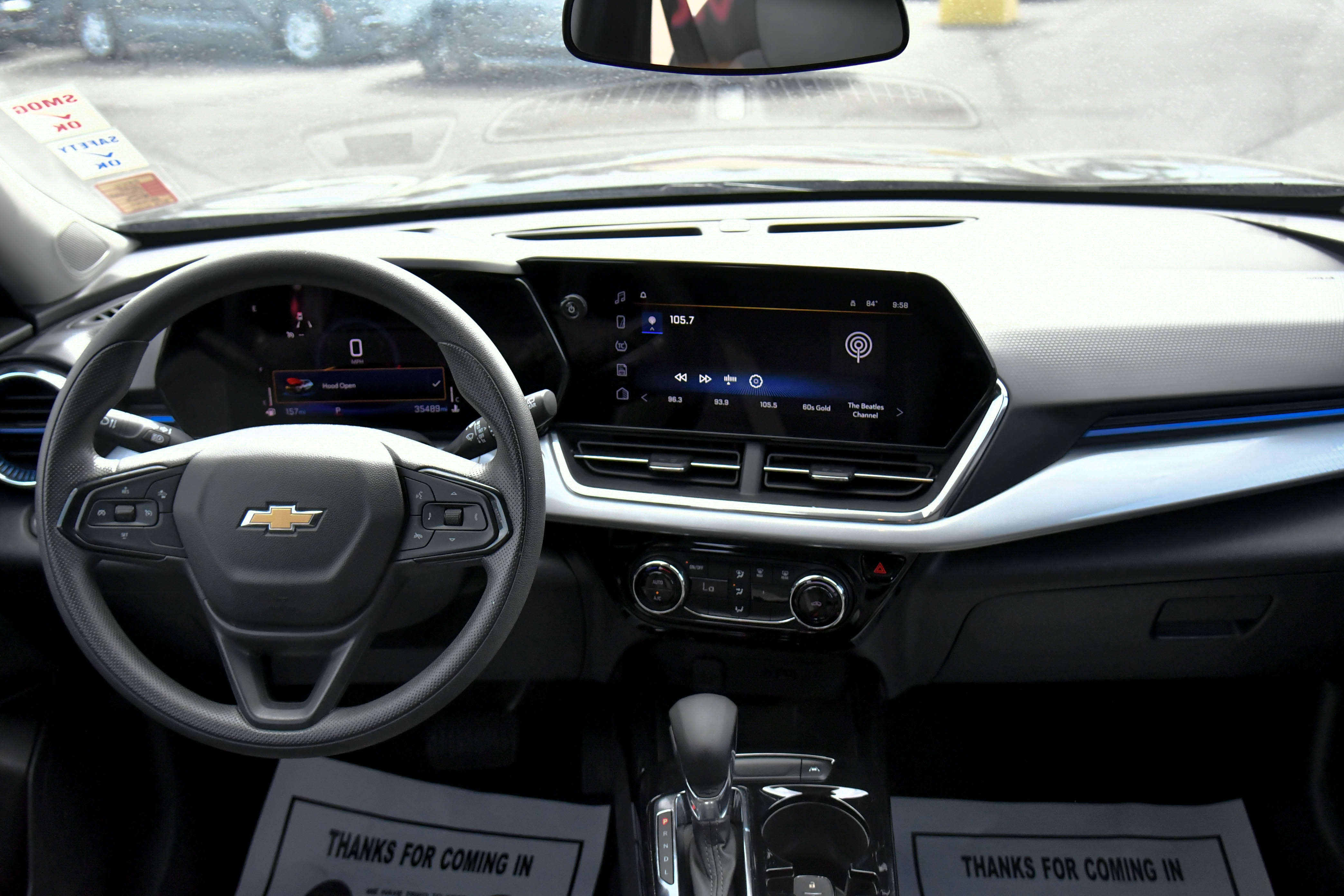 Used 2025 Chevrolet Trax LT FWD image 36