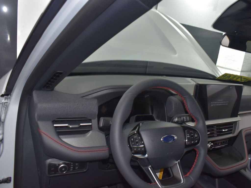 New 2026 Ford Explorer ST-Line image 12