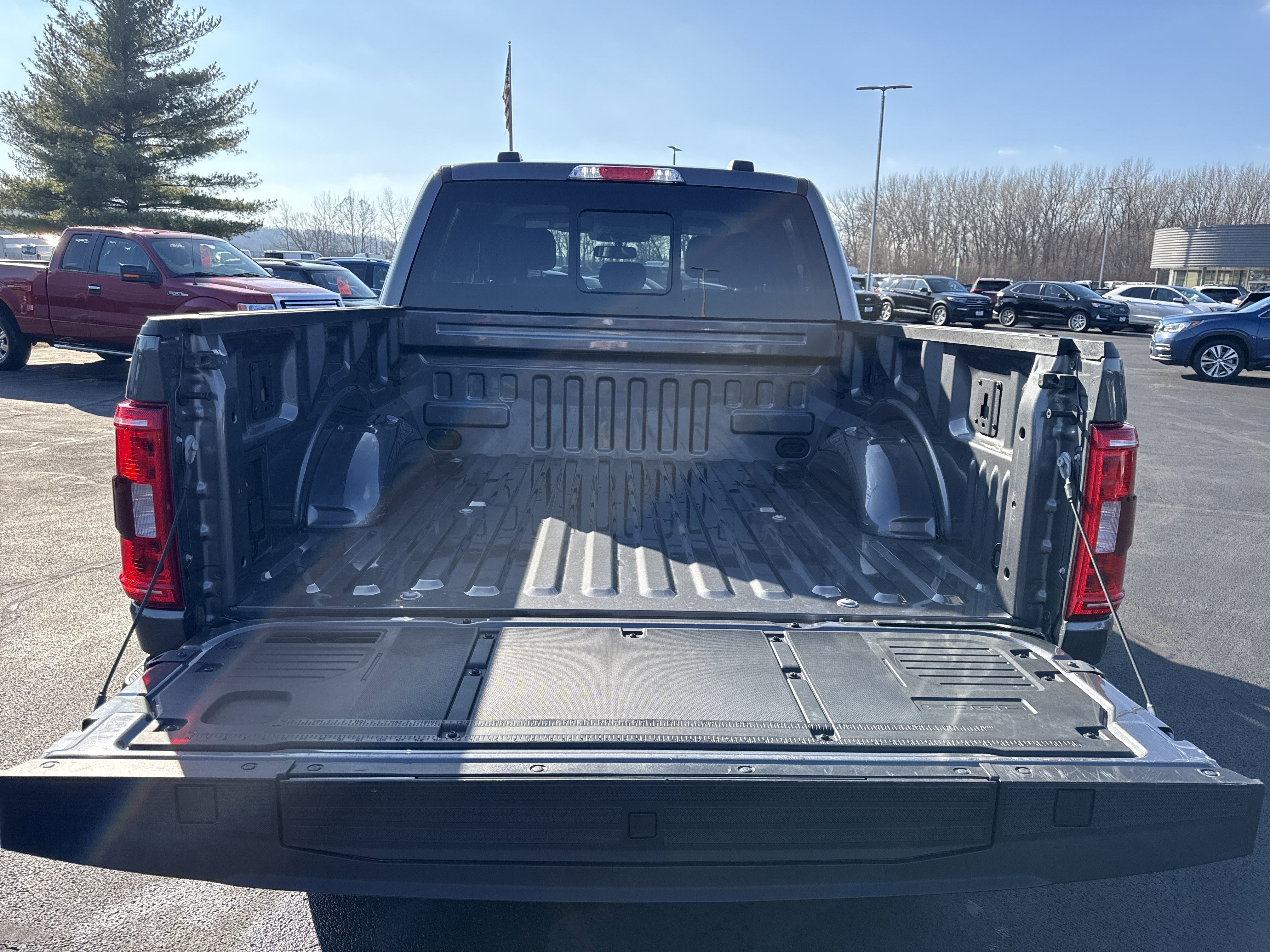 Used 2021 Ford F150 XLT w/ Equipment Group 302A High image 5