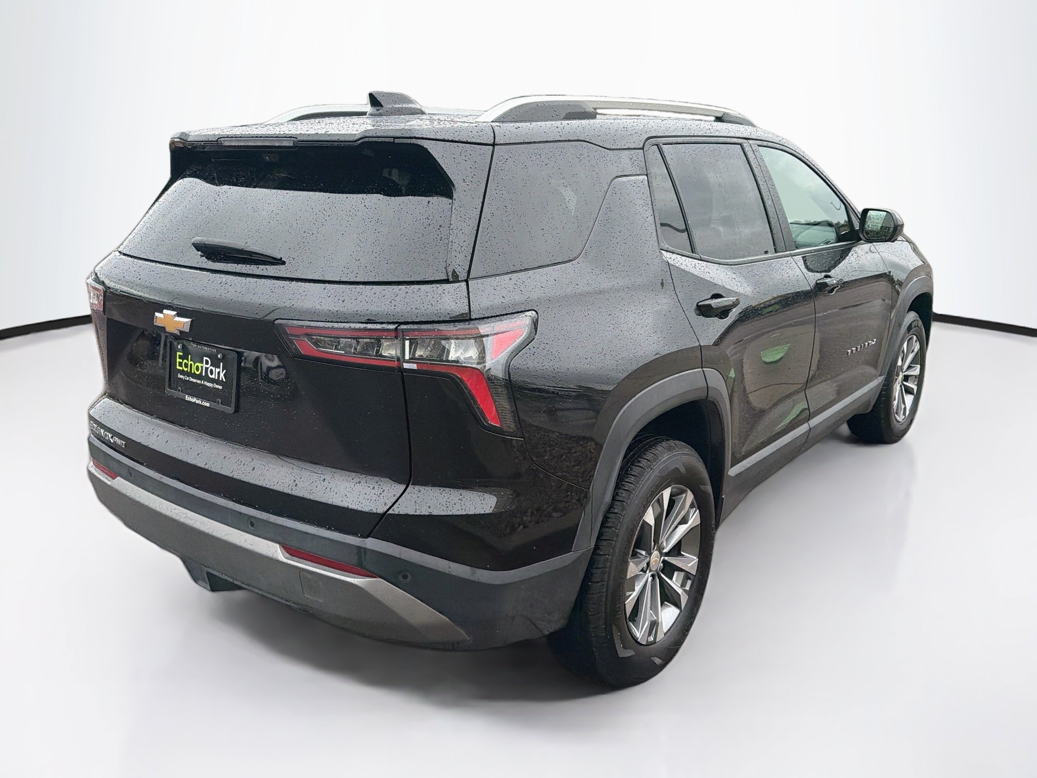 Used 2025 Chevrolet Equinox LT w/ Convenience Package II AWD/4WD image 9