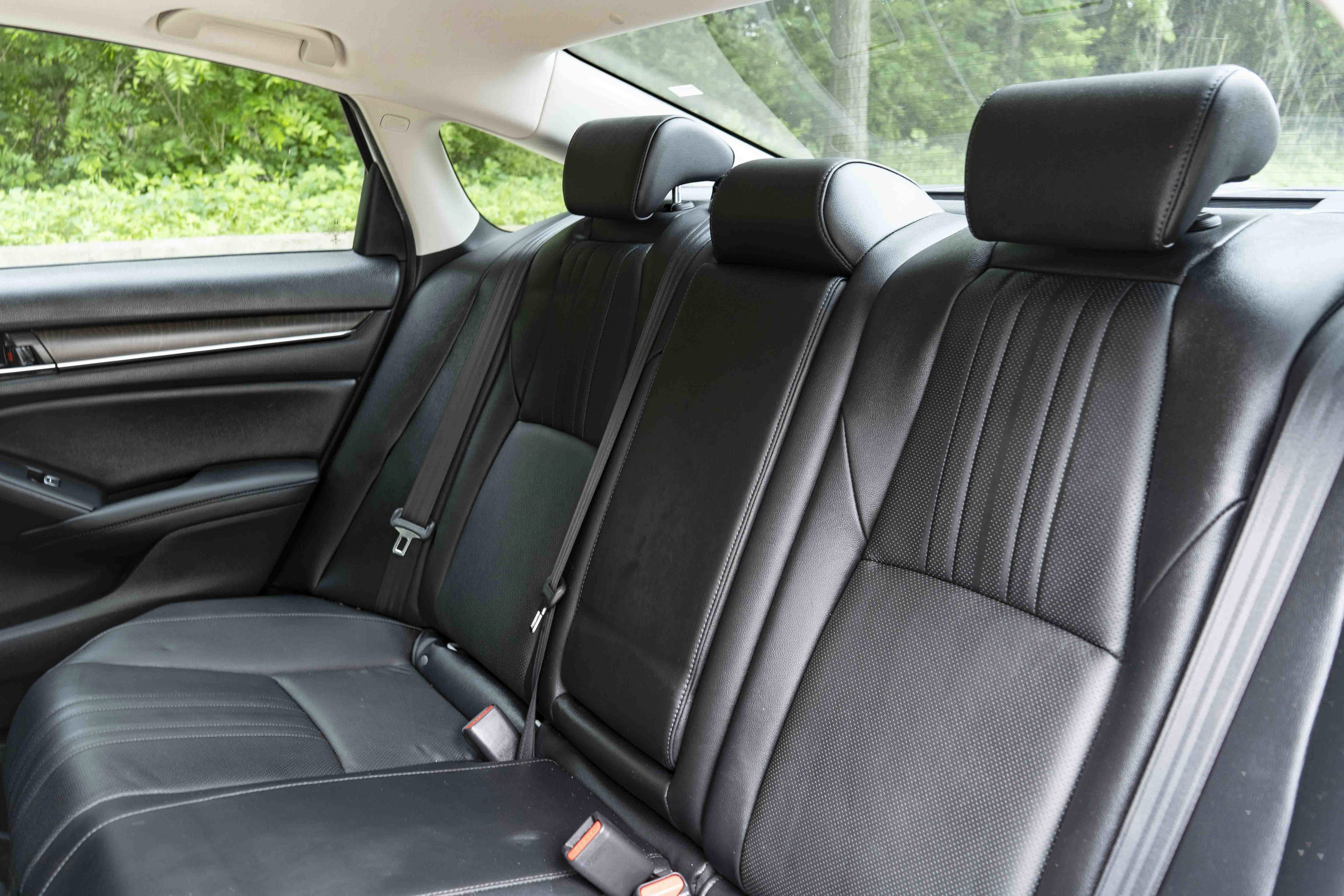 Used 2021 Honda Accord EX-L image 18