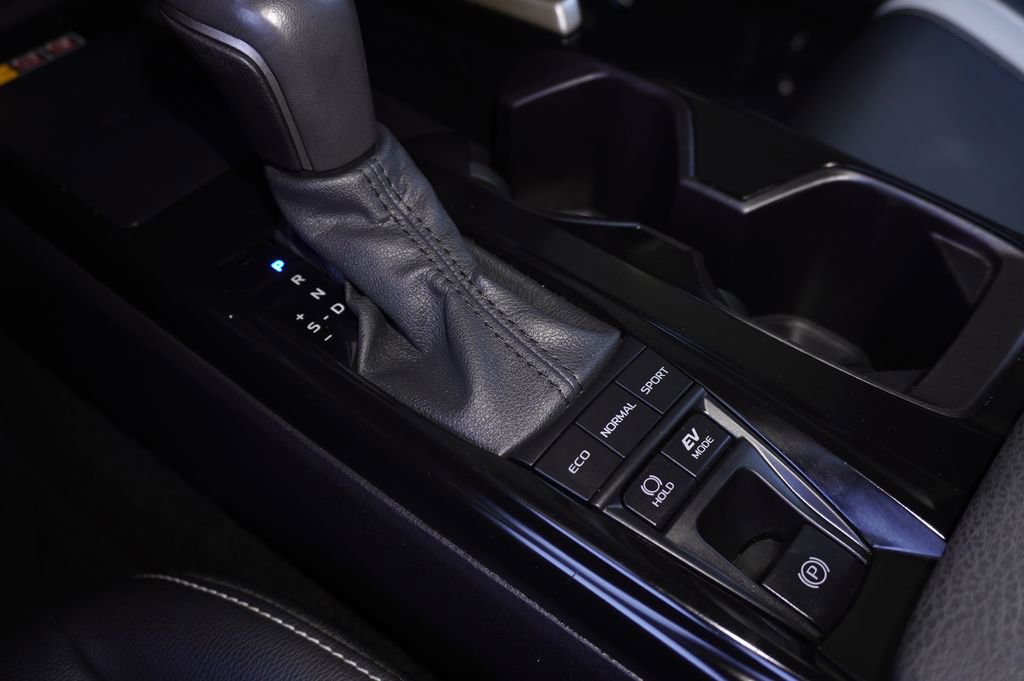 Certified 2025 Toyota Camry SE image 19