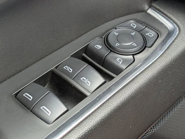 Used 2025 GMC Sierra 1500 SLT image 20