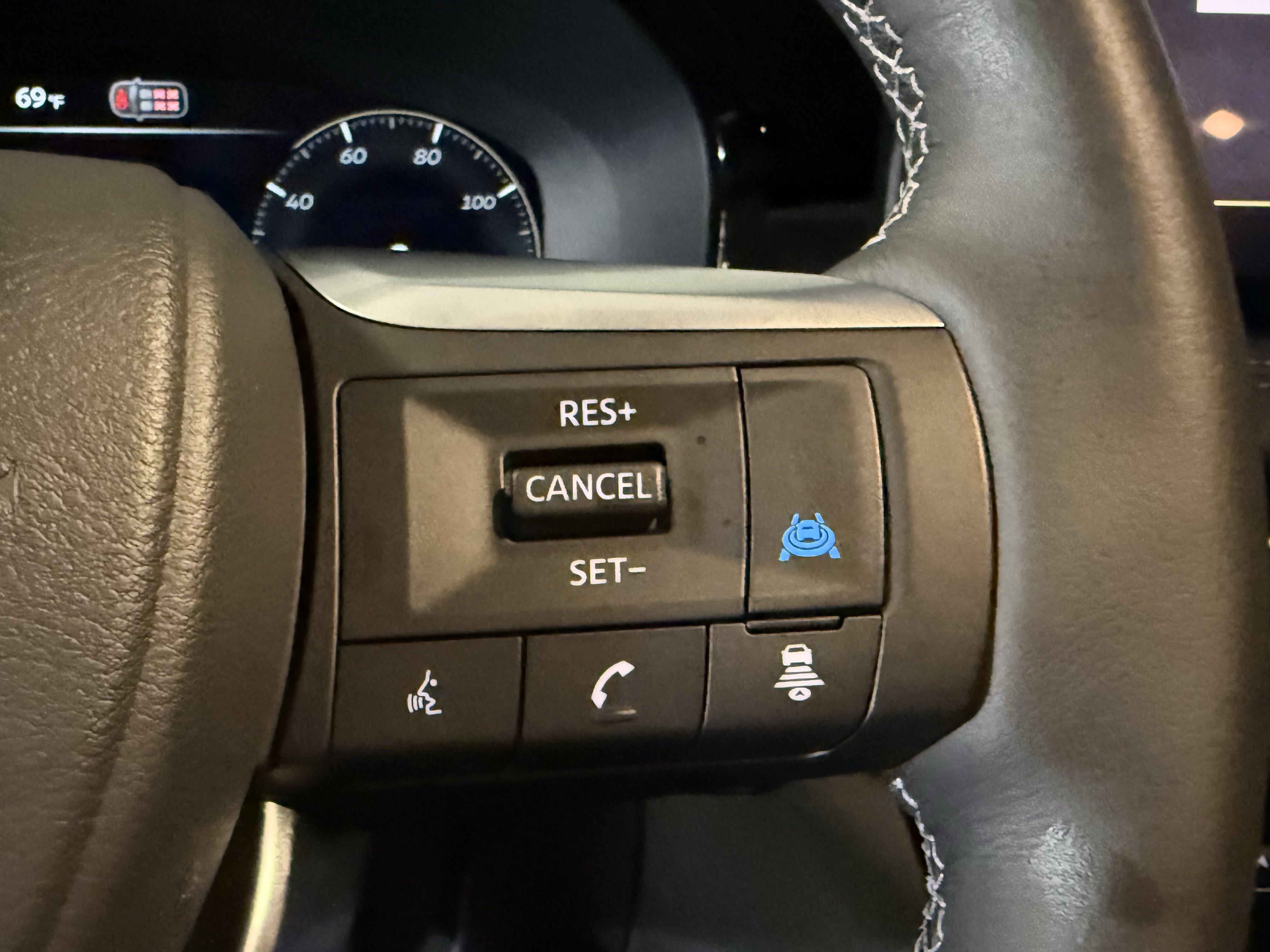 Certified 2026 INFINITI QX60 Sport AWD/4WD image 17