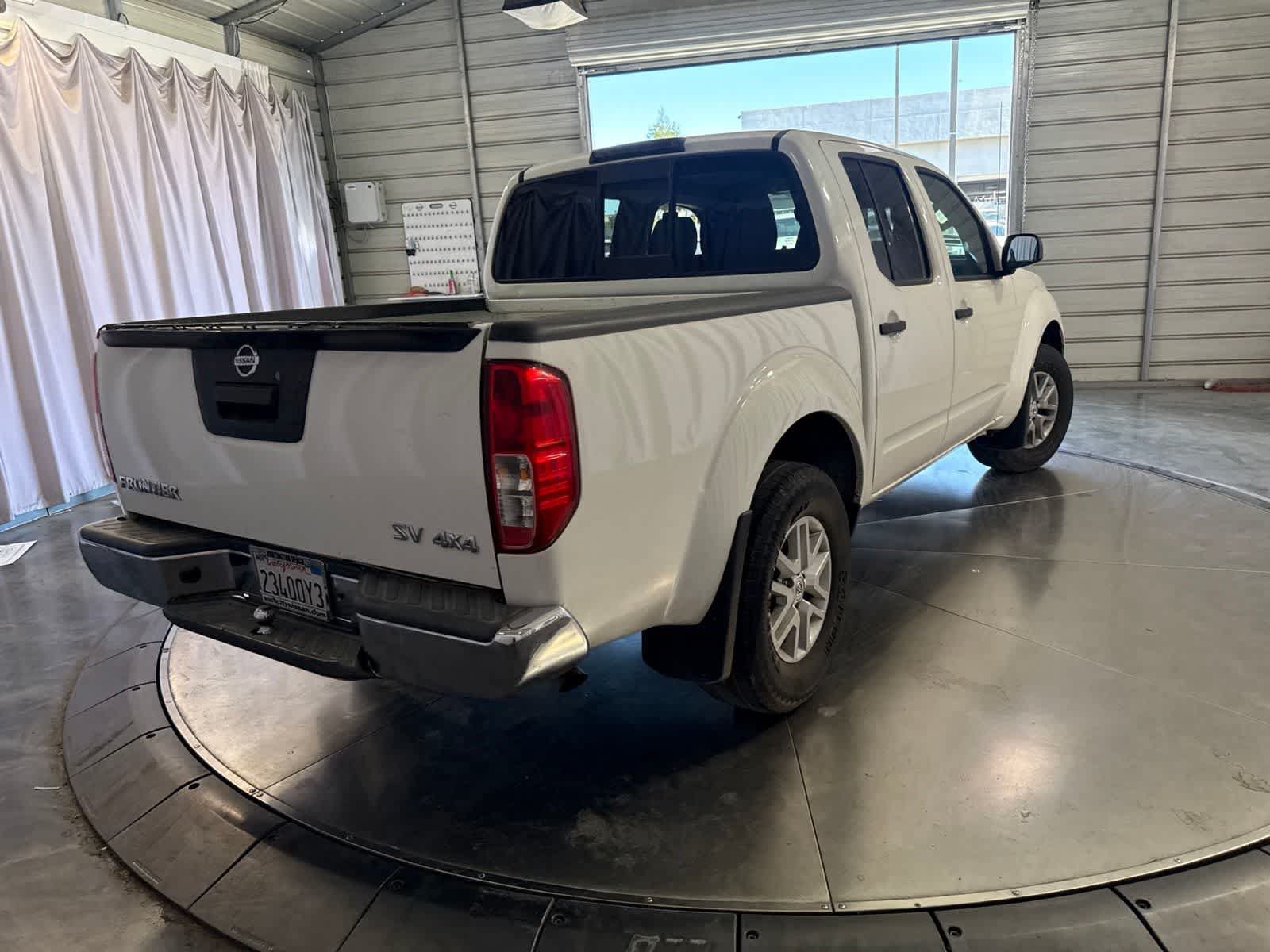 Used 2020 Nissan Frontier SV AWD/4WD image 5