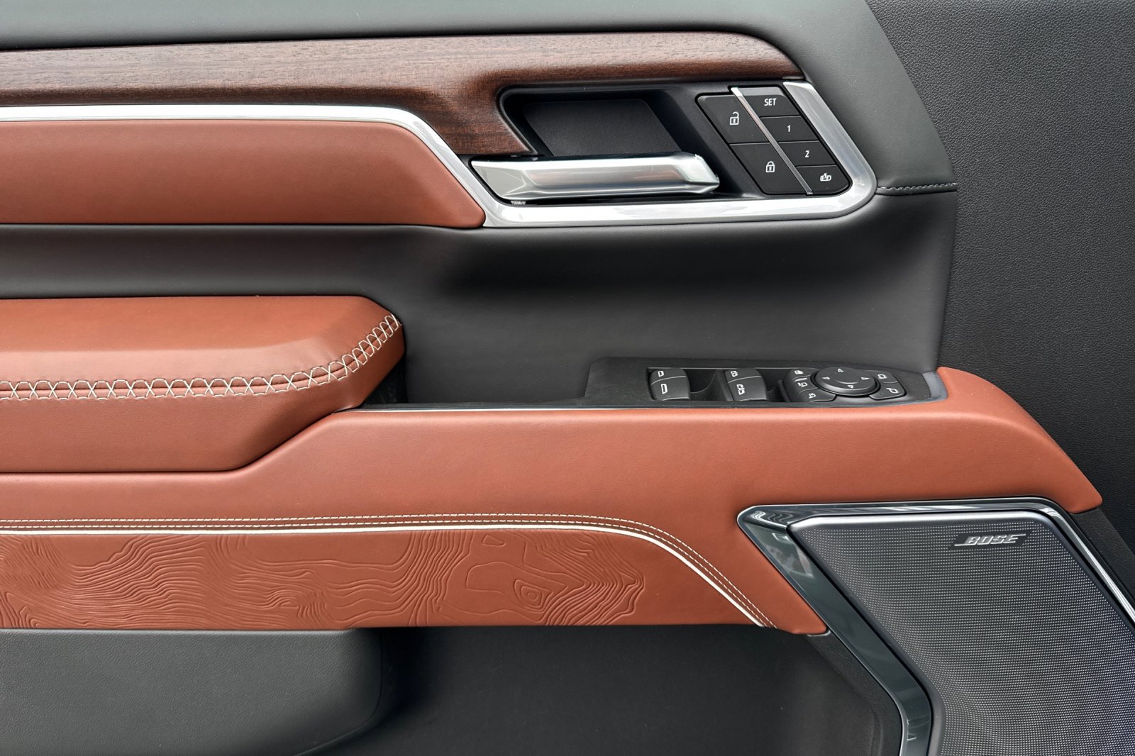 New 2026 GMC Sierra 2500 Denali Ultimate image 12