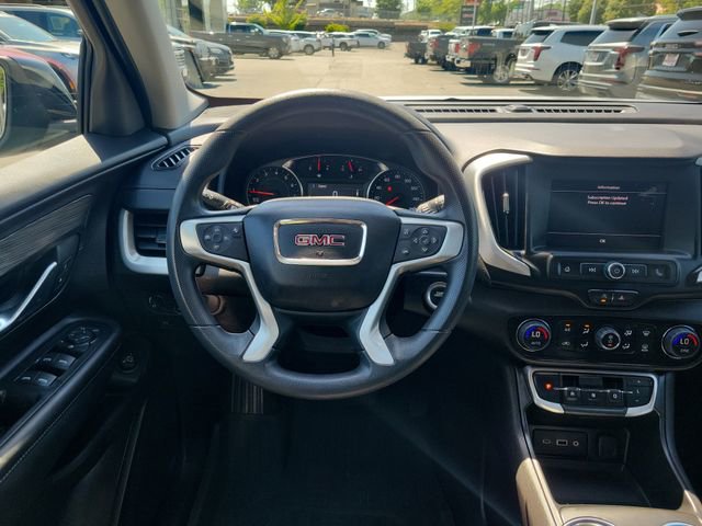 Used 2024 GMC Terrain SLE w/ Driver Convenience Package AWD/4WD image 9