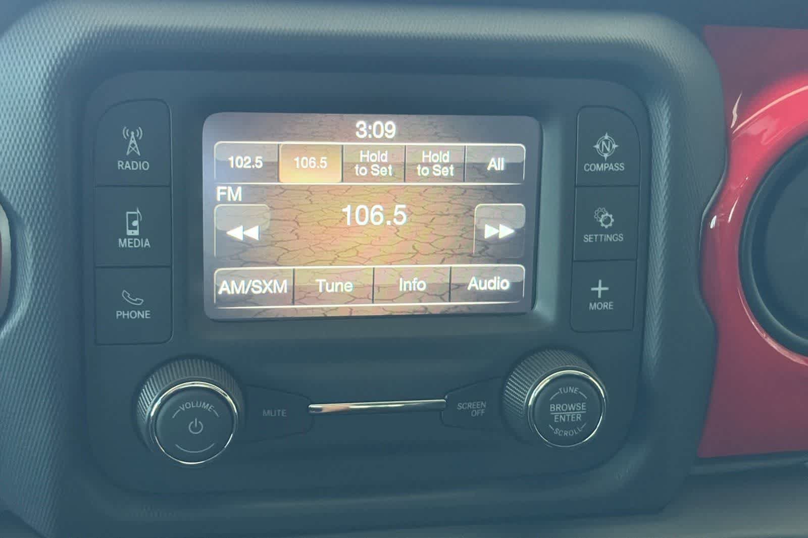 Used 2021 Jeep Wrangler Sport AWD/4WD image 19