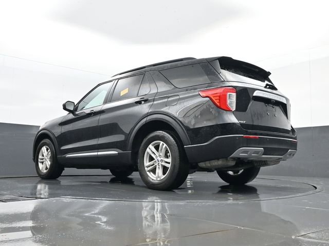 Used 2024 Ford Explorer XLT w/ Equipment Group 202A AWD/4WD image 25
