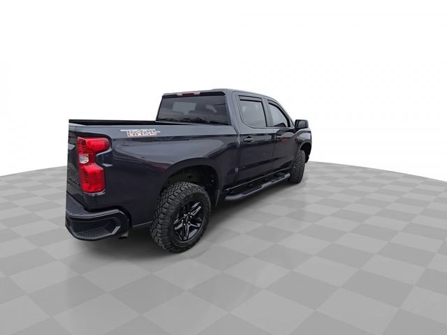 Used 2023 Chevrolet Silverado 1500 Custom Trail Boss w/ 2.7L Blackout Package AWD/4WD image 8