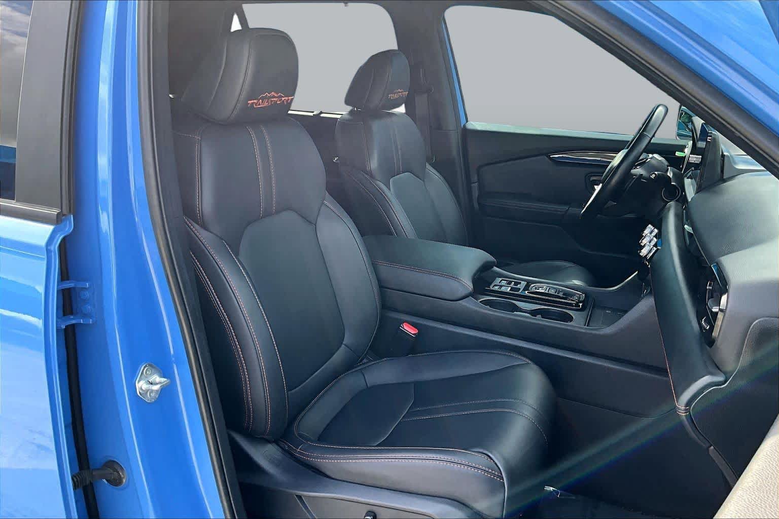 Used 2024 Honda Pilot TrailSport image 9