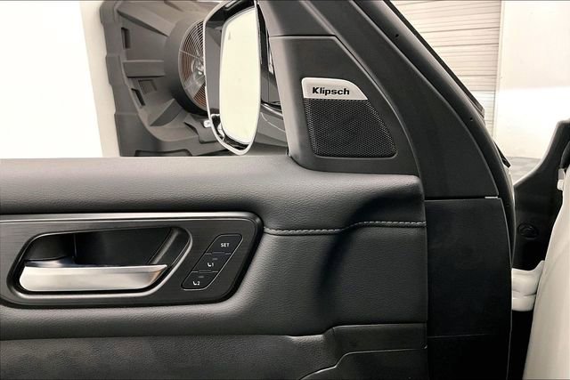 New 2026 Nissan Armada Platinum image 30