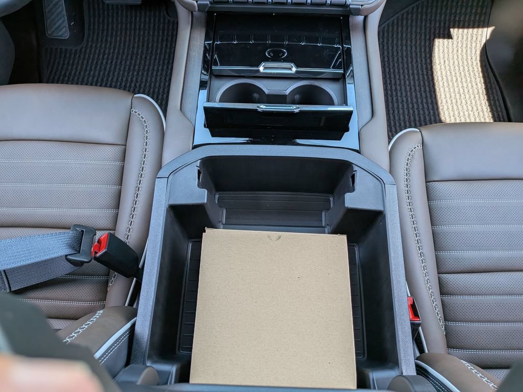 New 2026 GMC Yukon Denali Ultimate AWD/4WD image 36