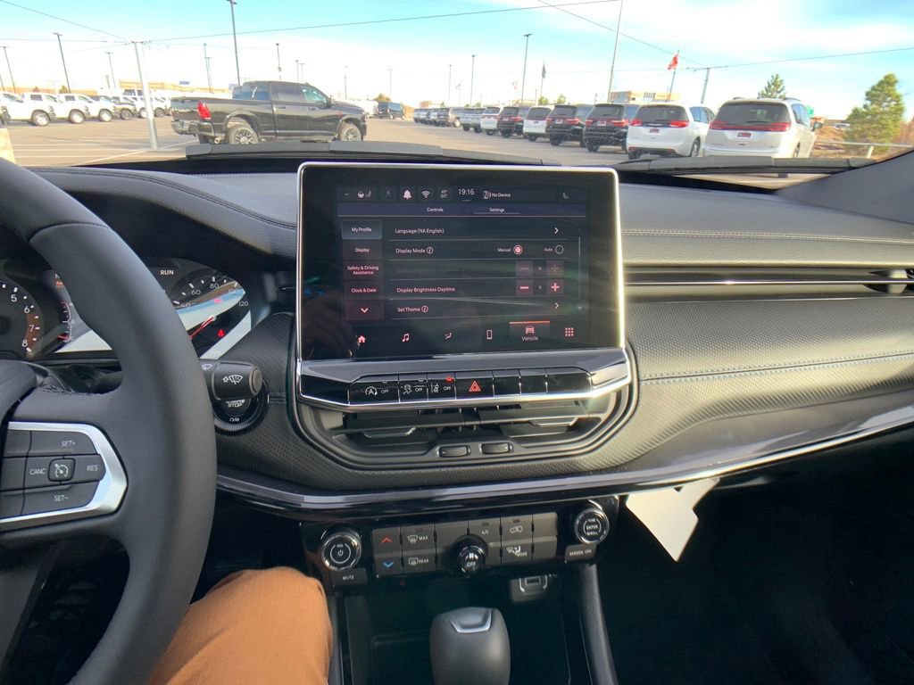 New 2026 Jeep Compass Latitude image 20