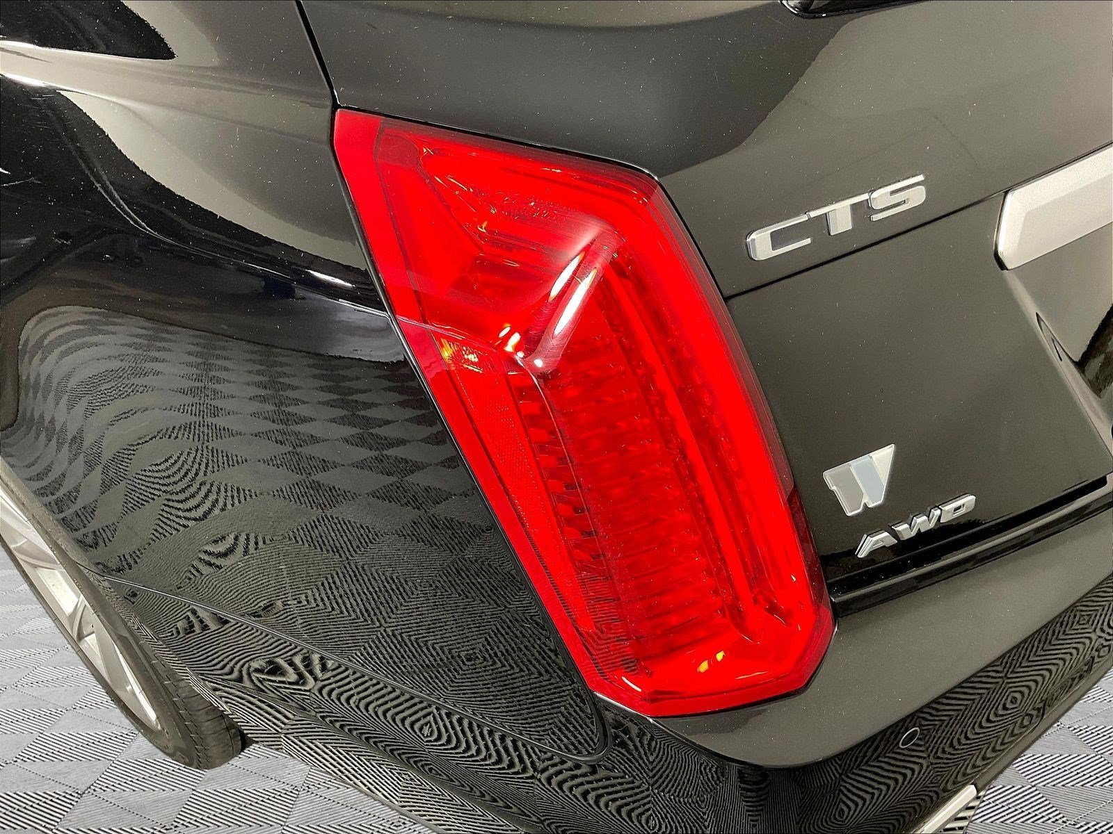 Used 2018 Cadillac CTS Luxury AWD/4WD image 23
