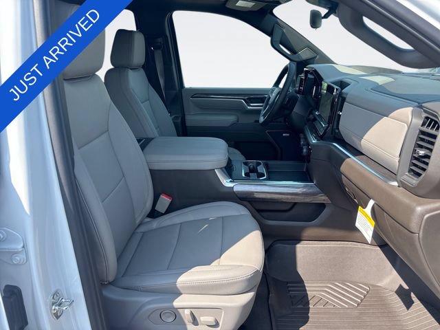 New 2026 Chevrolet Silverado 2500 LTZ w/ LTZ Premium Package AWD/4WD image 26