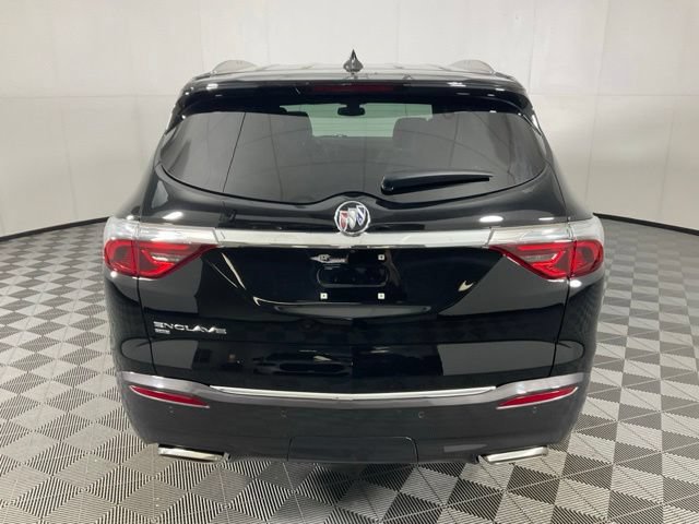 Used 2024 Buick Enclave Essence AWD/4WD image 5