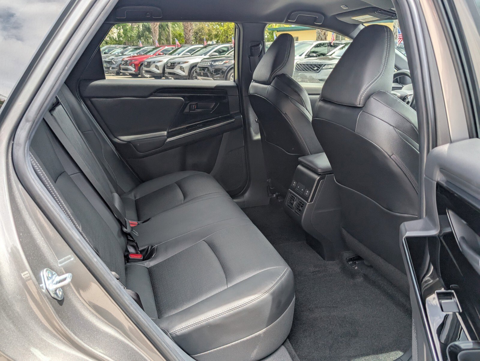 Used 2023 Subaru Solterra AWD image 18