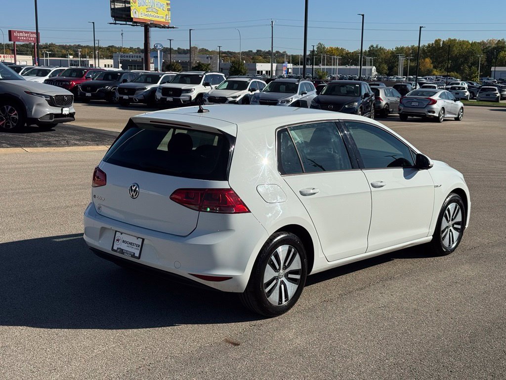 Used 2016 Volkswagen e-Golf SE w/ DC Fast Charging Package FWD image 33