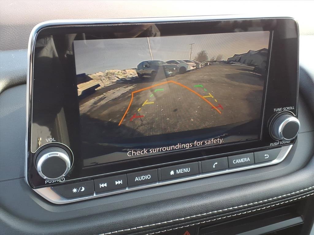 Certified 2023 Nissan Rogue S image 18