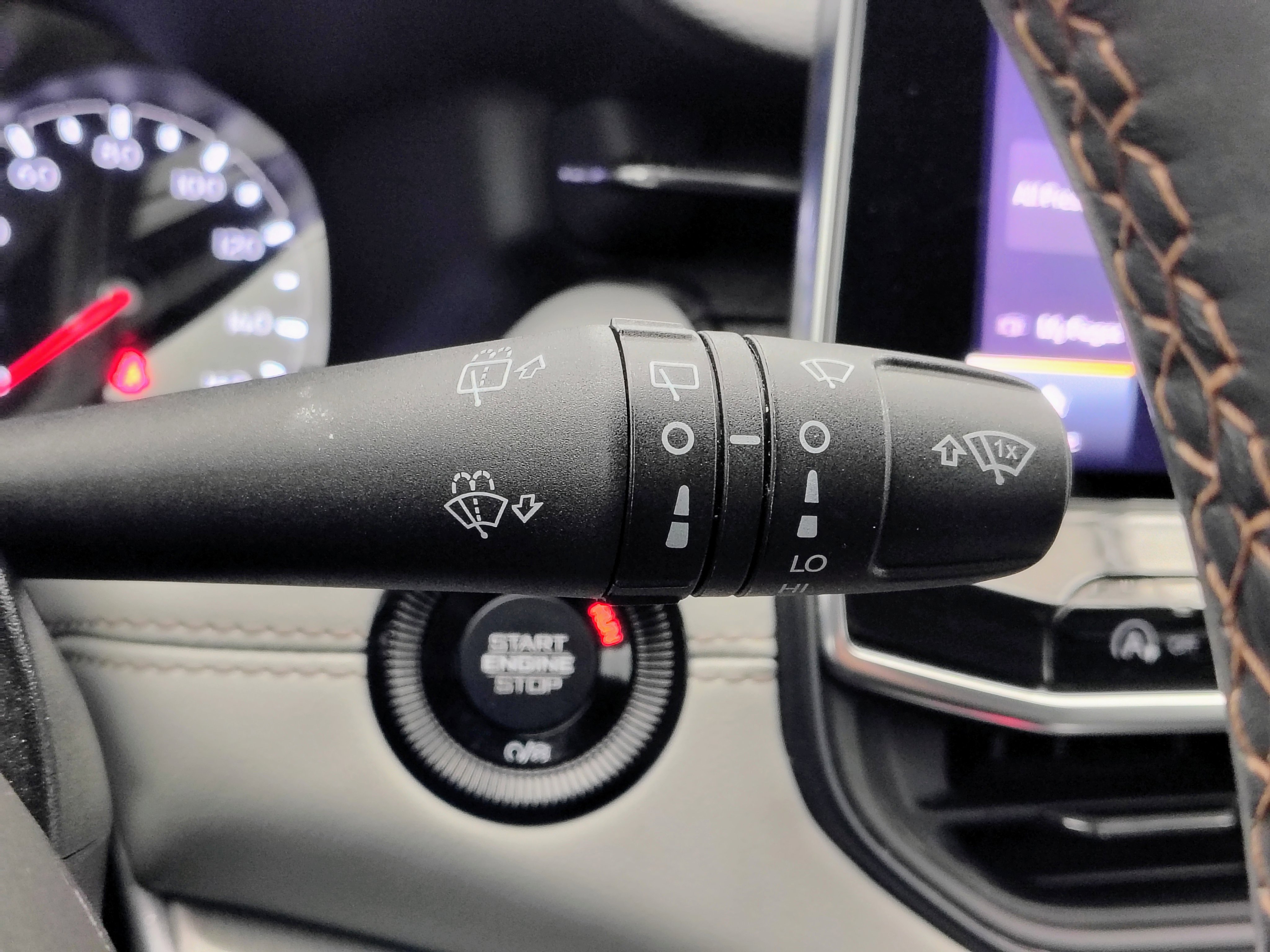 Used 2022 Jeep Compass Limited AWD/4WD image 37