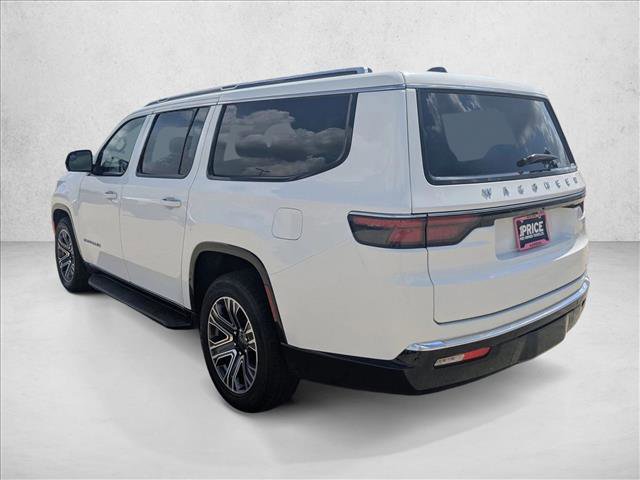 Used 2024 Jeep Wagoneer L Series II w/ Flexible Seating Group AWD/4WD image 8