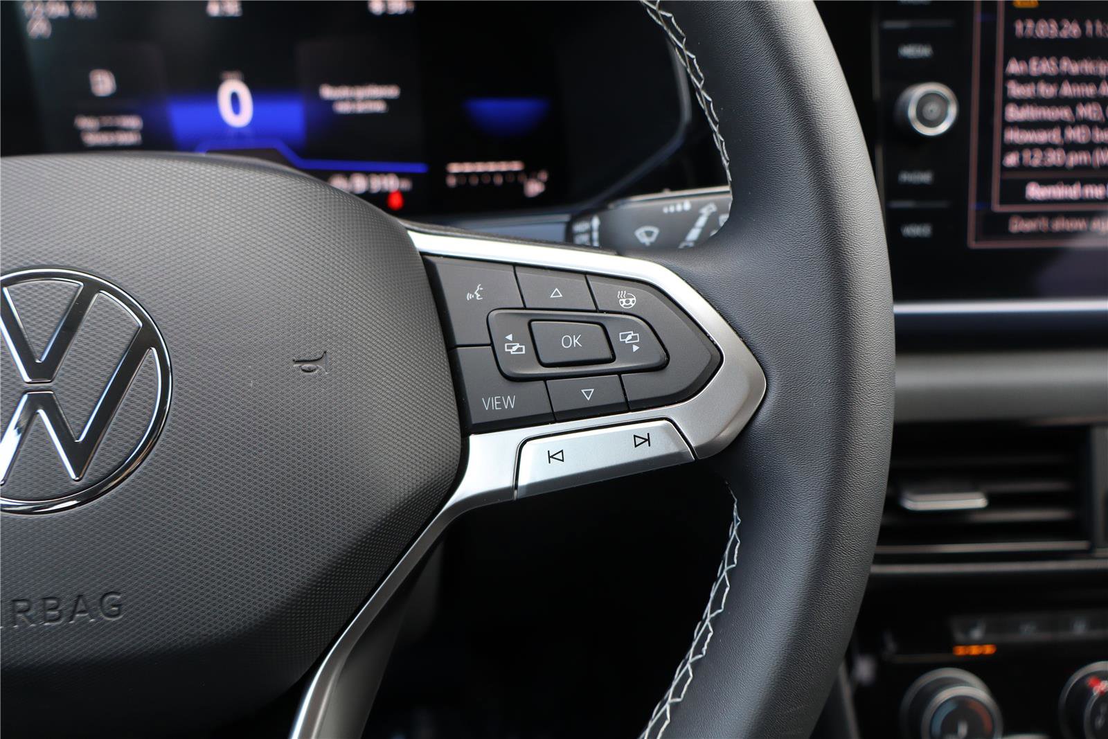 Certified 2023 Volkswagen Taos SE image 18